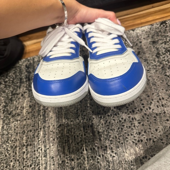 Men’s Dior sneakers - Picture 6 of 10
